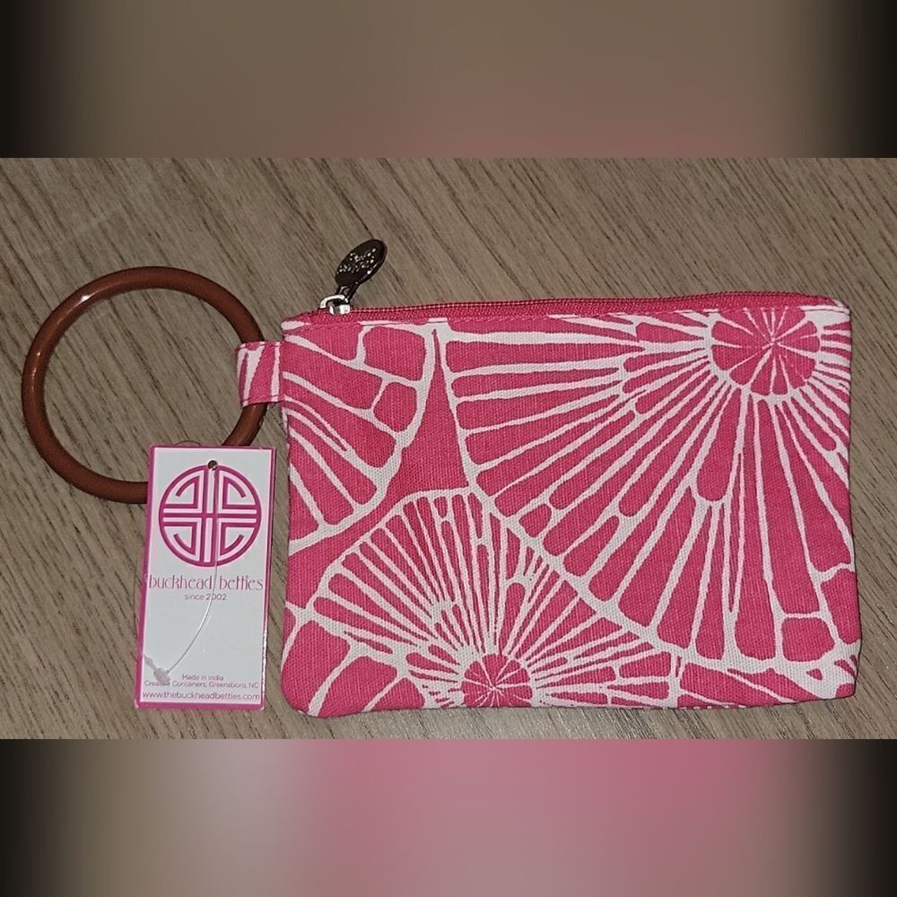 NWT Buckhead Betties Full Circle Pink Wristlet Zipper Pouch